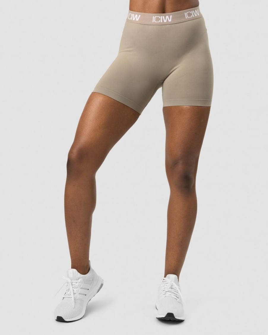 Damer ICIW Seamless Traeningstoj | Define Seamless Logo Shorts Taupe